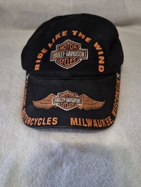 Harley-Davidson Black & Orange Embroidered Wing Logo Cap